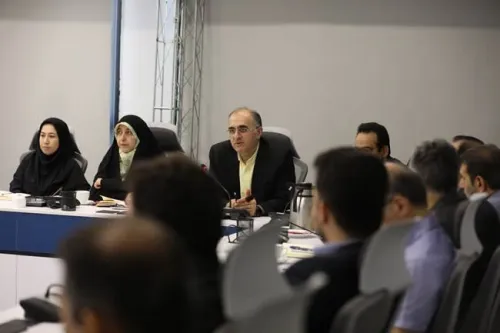 بررسی راهکارهای نوین تأمین مالی شرکت های حوزه فناوری اطلاعات