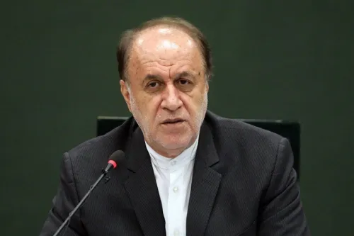 تنها دوقطبی واقعی ایران در مقابل آمریکا و اسرائیل است